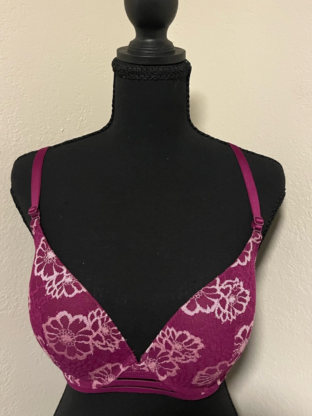 SALE!!!PINK Victoria's Secret Plum Lace Wireless Bra
